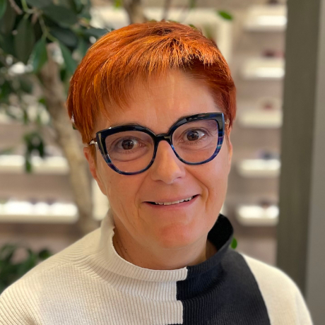 Claudia <small>aus Velbert</small>